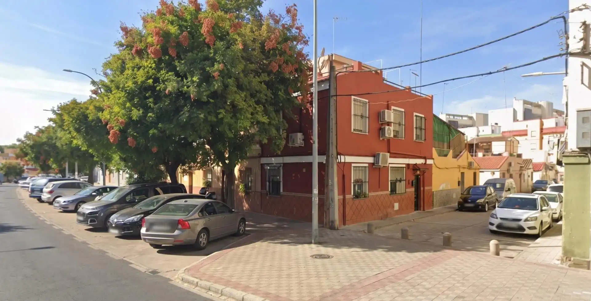 Vista exterior de Casa o xalet en venda en Sevilla
