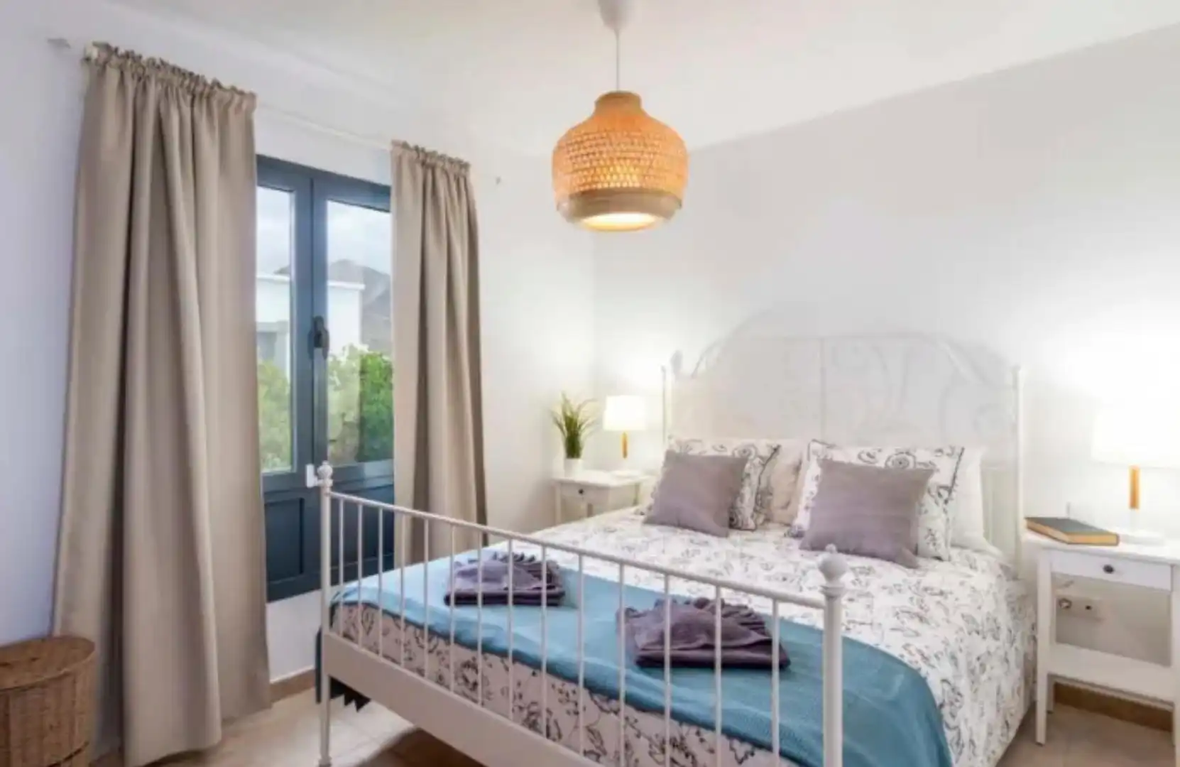 Houses for sale in Playa Blanca