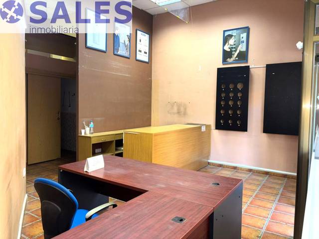 Local comercial en Alquiler en Vara de Quart