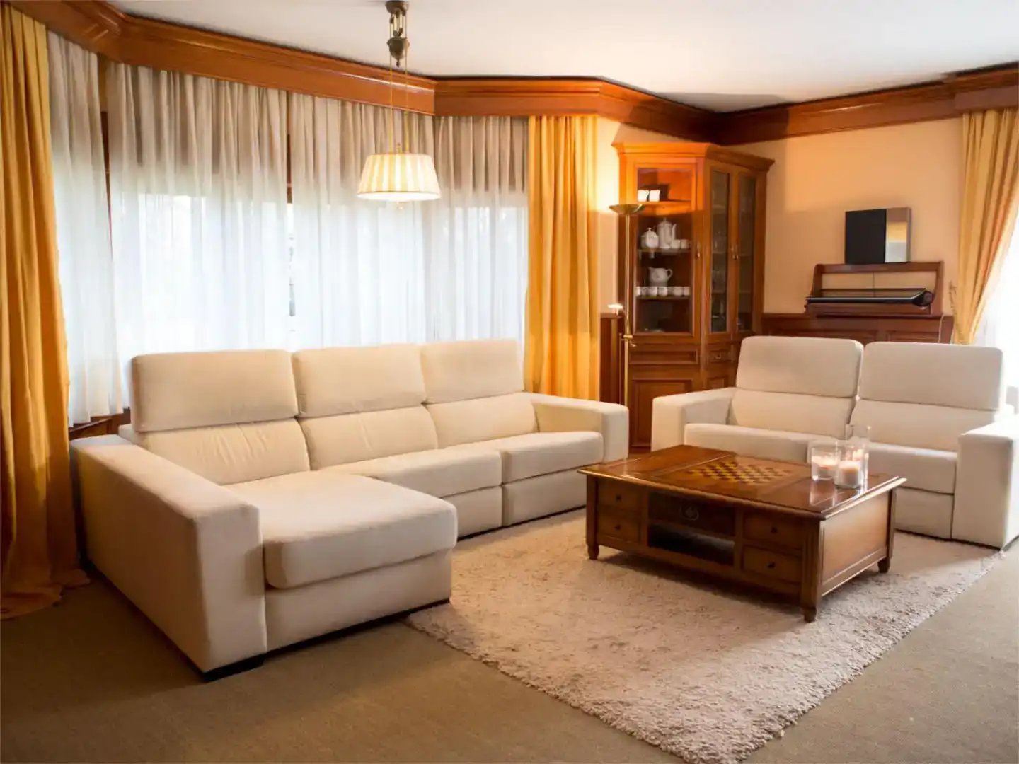 Sala d'estar de Casa o xalet en venda en Salamanca Capital amb Balcó
