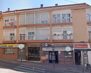 Vista exterior de Pis de lloguer en El Molar (Madrid) amb Calefacció, Forn i Rentadora