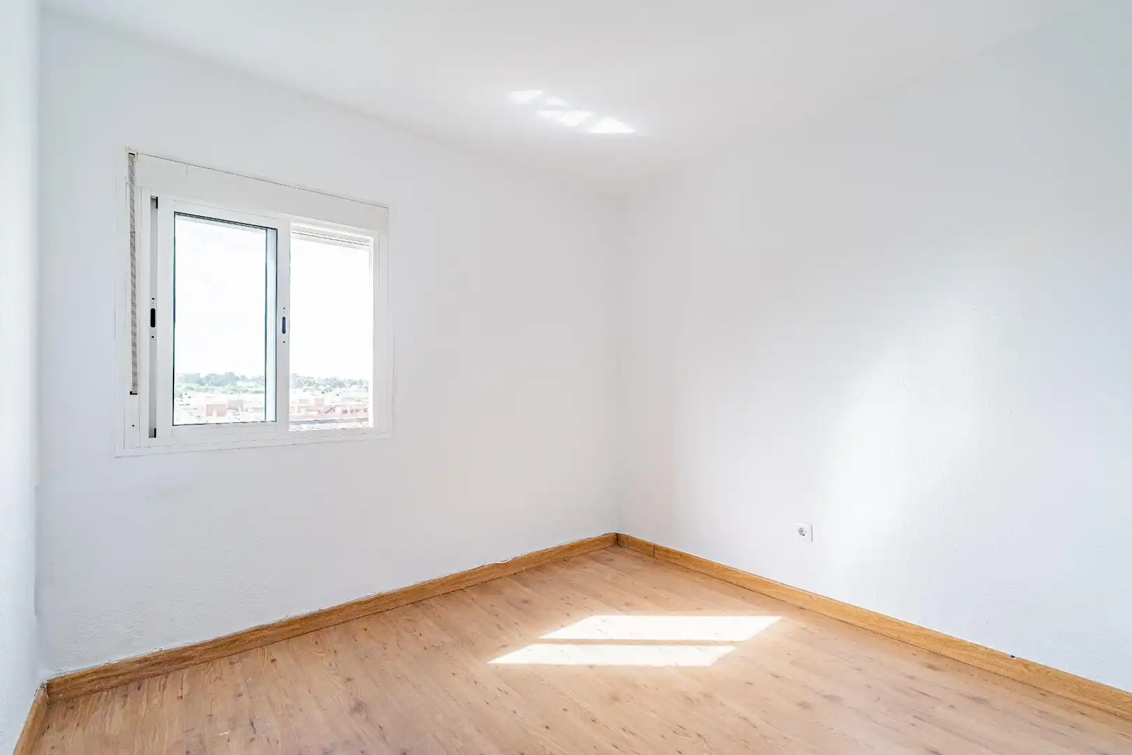 Appartamento con ascensore in vendita a Plaza ROMA, imagen 16