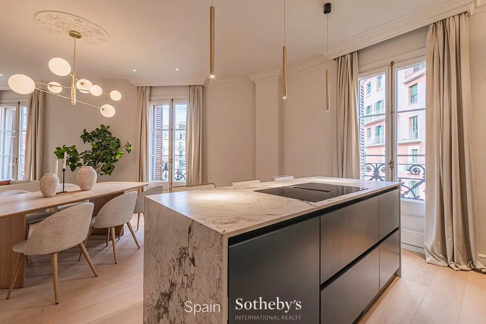 Apartament amb ascensor en venda a Gran Via de les Corts Catalanes, imagen 21