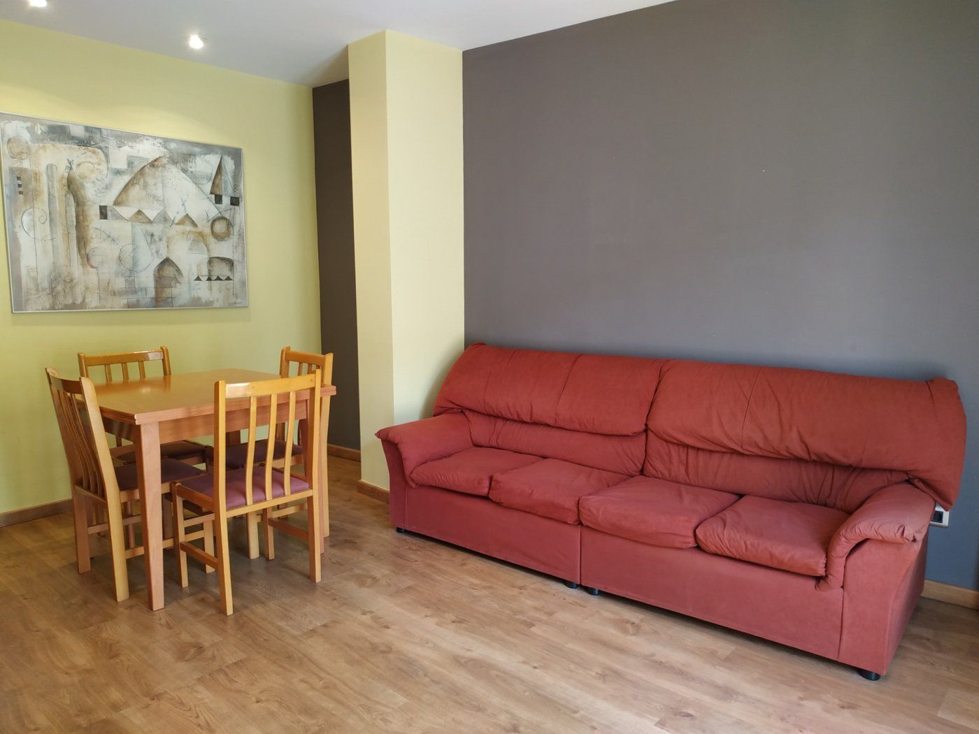 Living room of Flat to rent in Manresa  with Heating and Parquet flooring