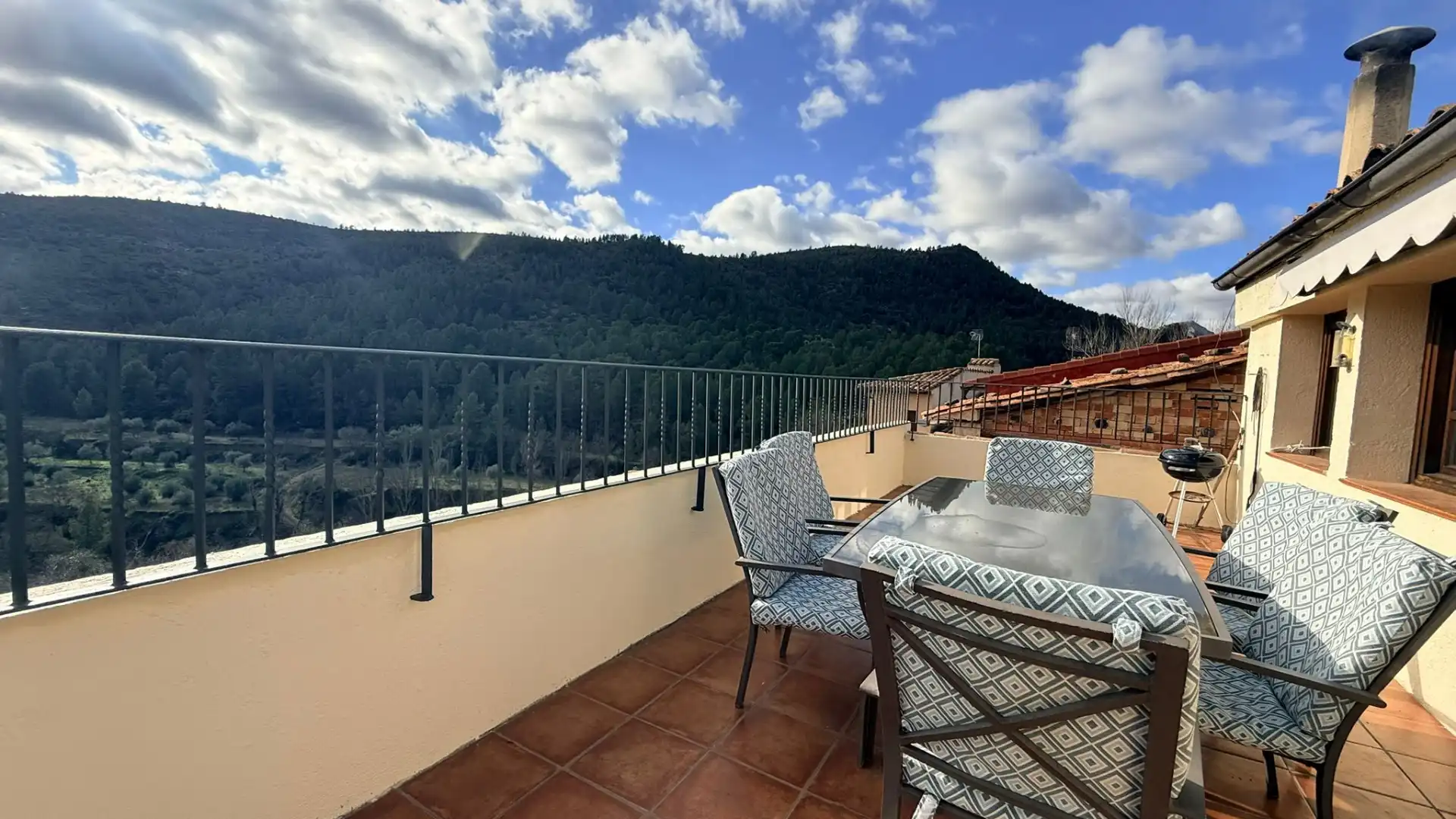 Terraza de Casa adosada en venta en Castellote con Calefacción, Terraza y Trastero