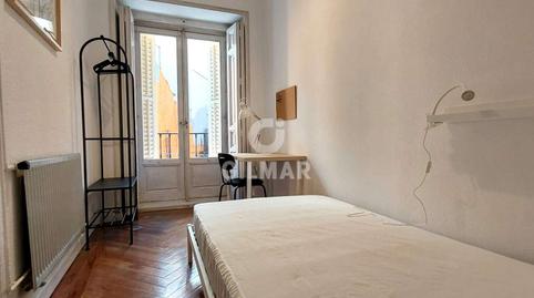 Foto 5 de Piso en venta en Palacio, Madrid