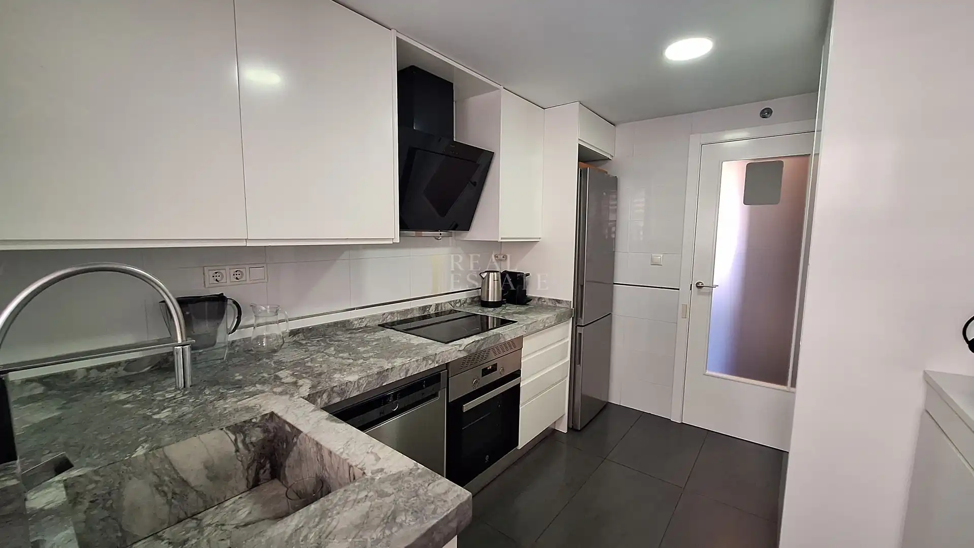 Cocina de Piso en venta en Dénia con Aire acondicionado, Calefacción y Trastero