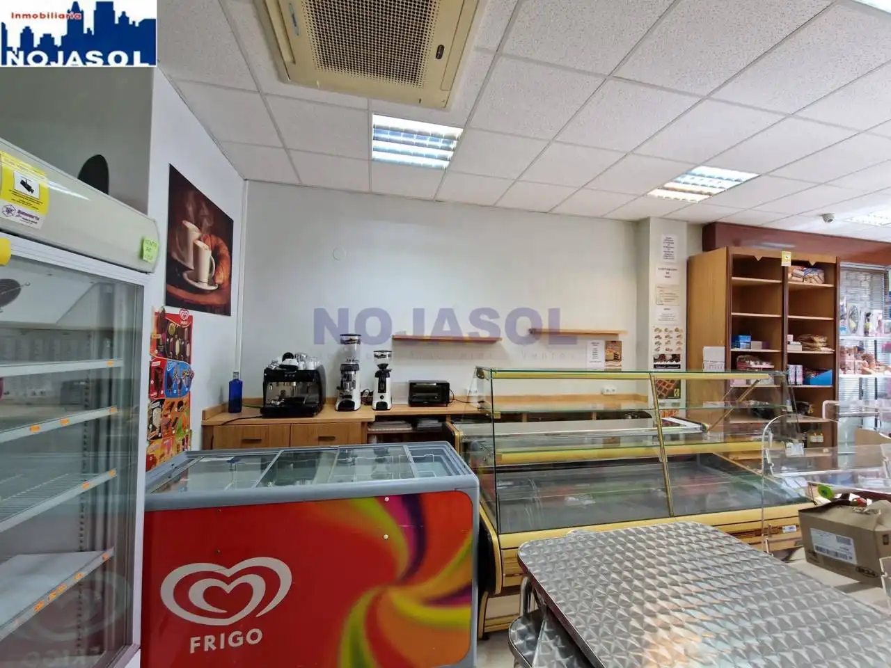 Local de alquiler en Noja