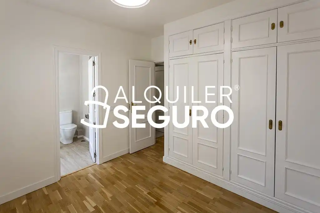 Piso de alquiler en de Nuñez Morgado, Castilla