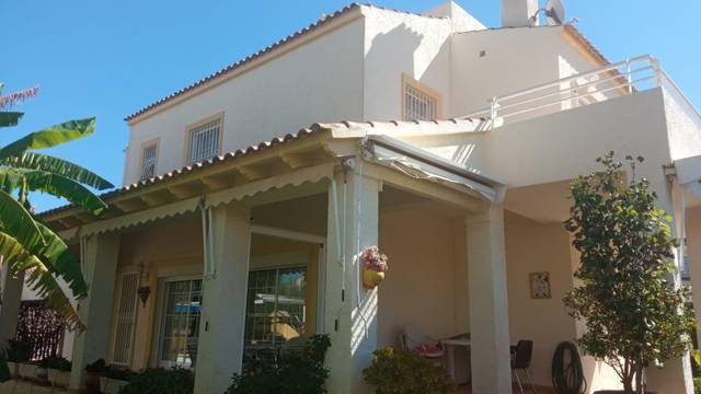 Casa-chalet en Venta en Sierra Helada