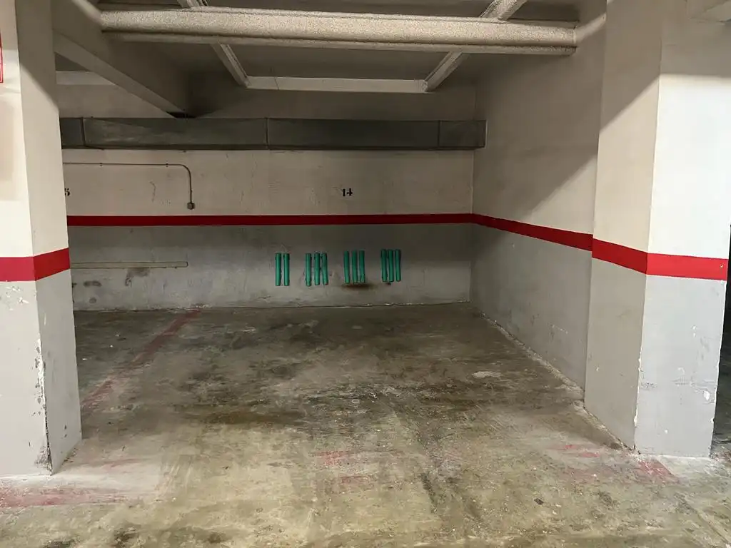 Einzelparkplatz zur Miete in Centre, imagen 4