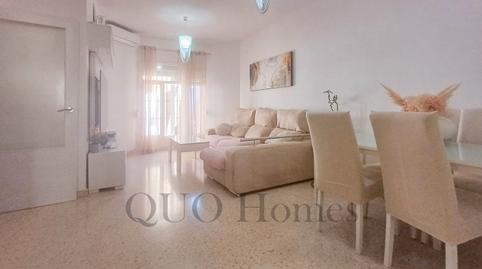 Foto 3 de Casa adosada en venda a Caballero Bonald - San José Obrero - Guadalcacín, Cádiz