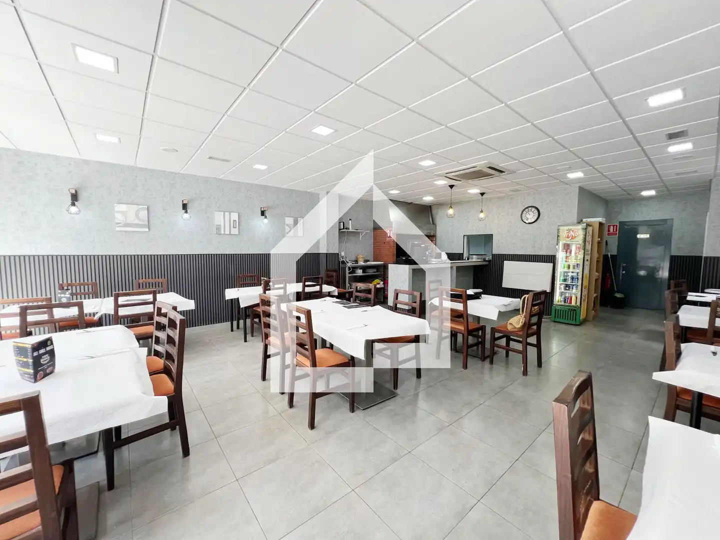 Business premises for transfer in Calle Cervantes, imagen 2