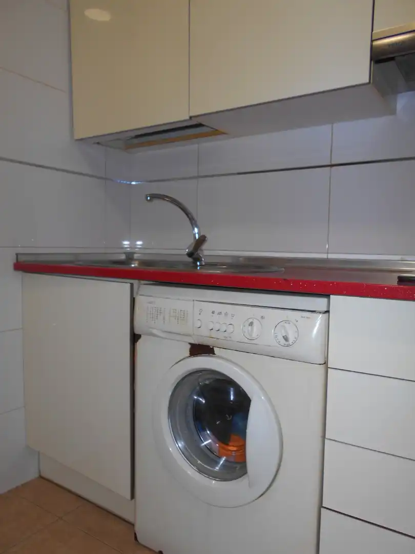 Cocina de Apartamento en venta en Ciudad Real con Aire acondicionado, Calefacción y Horno
