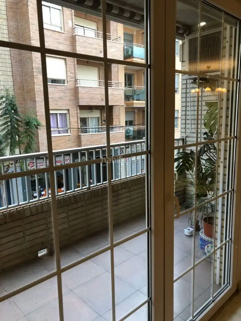 Piso con ascensor en venta en Calle Caballero de Rodas 113, imagen 2