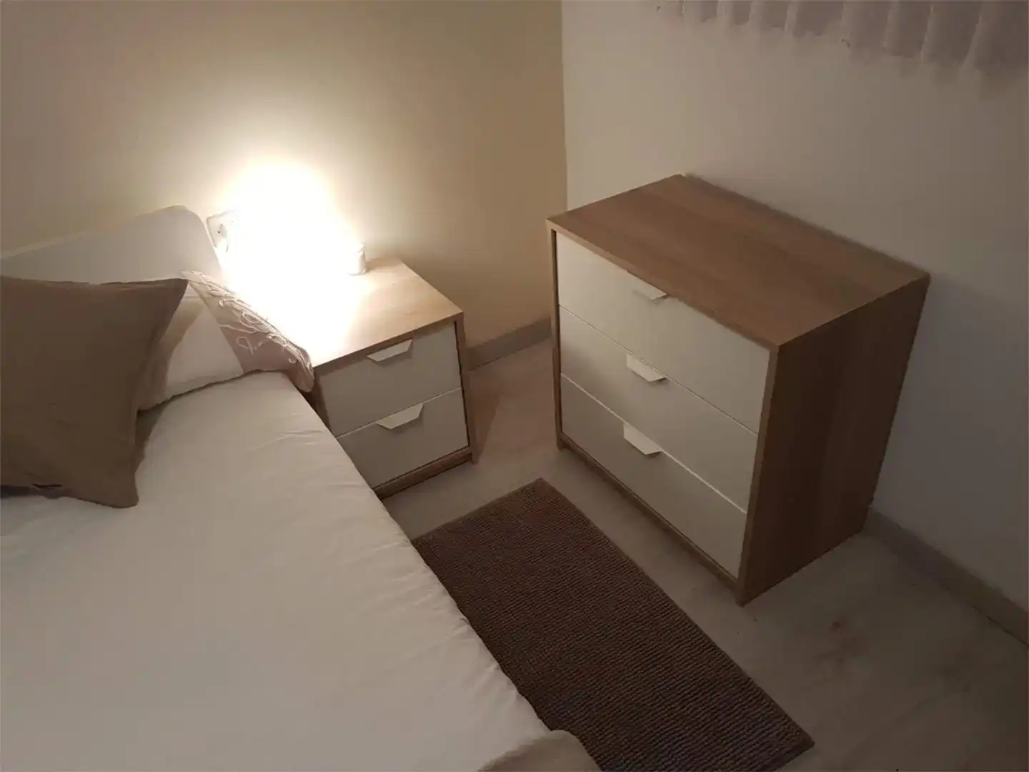 Dormitori de Casa adosada en venda en Melide
