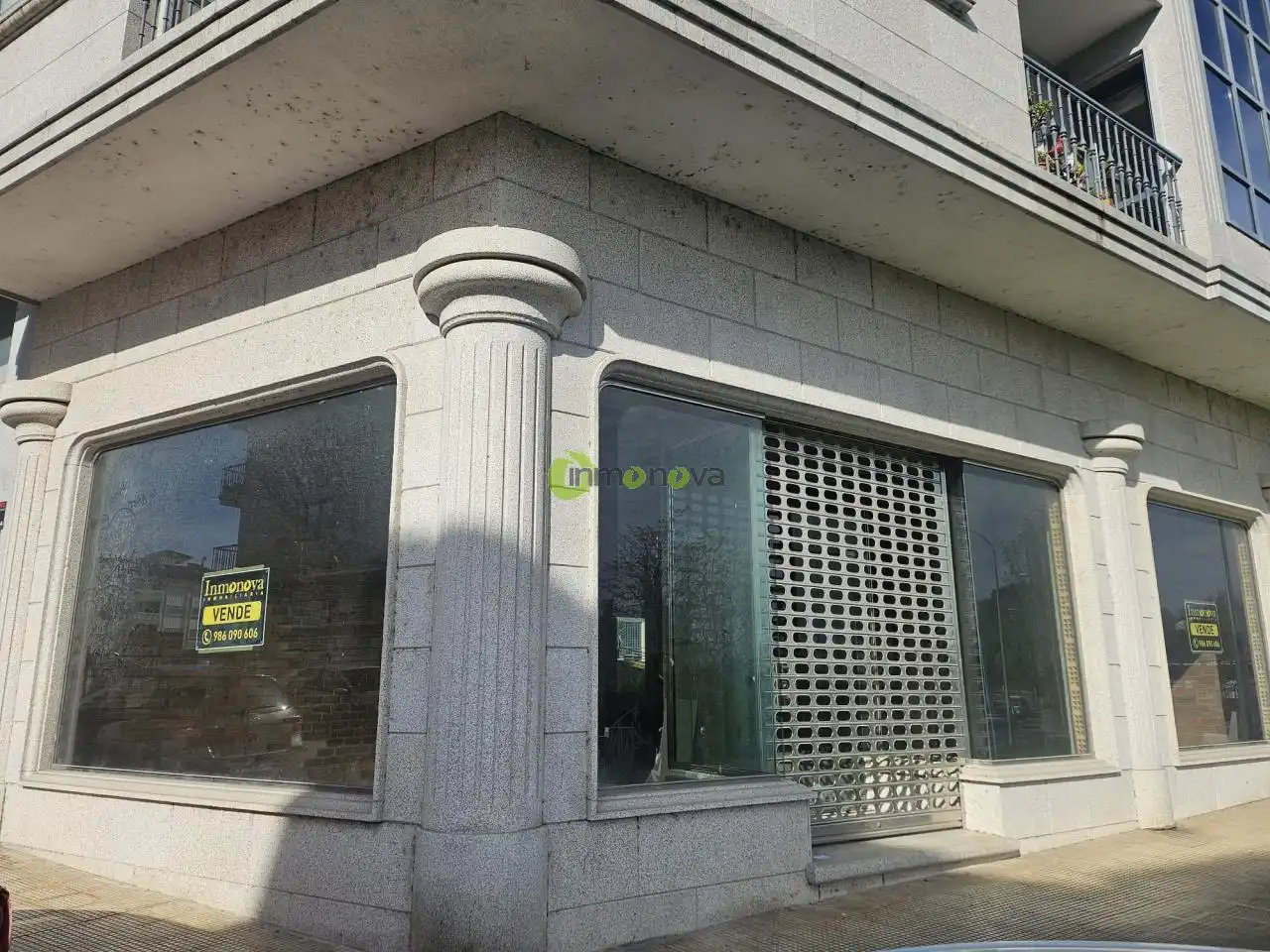 Local comercial en venda a Tui
