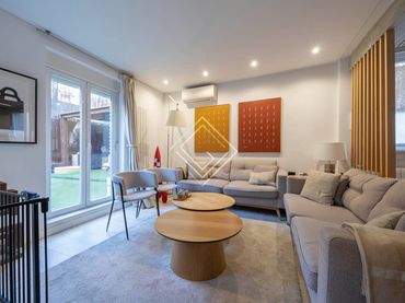 Rez-de-chaussée avec jardin à vendre à Chamartín