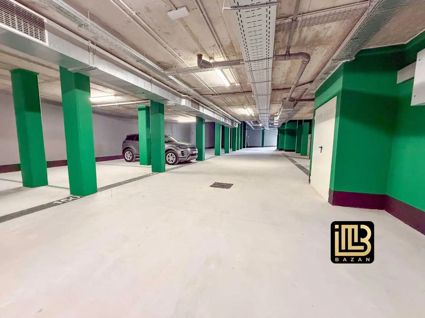 Parking of Flat for rent in Málaga  with Air Conditioner, Heating and Private garden