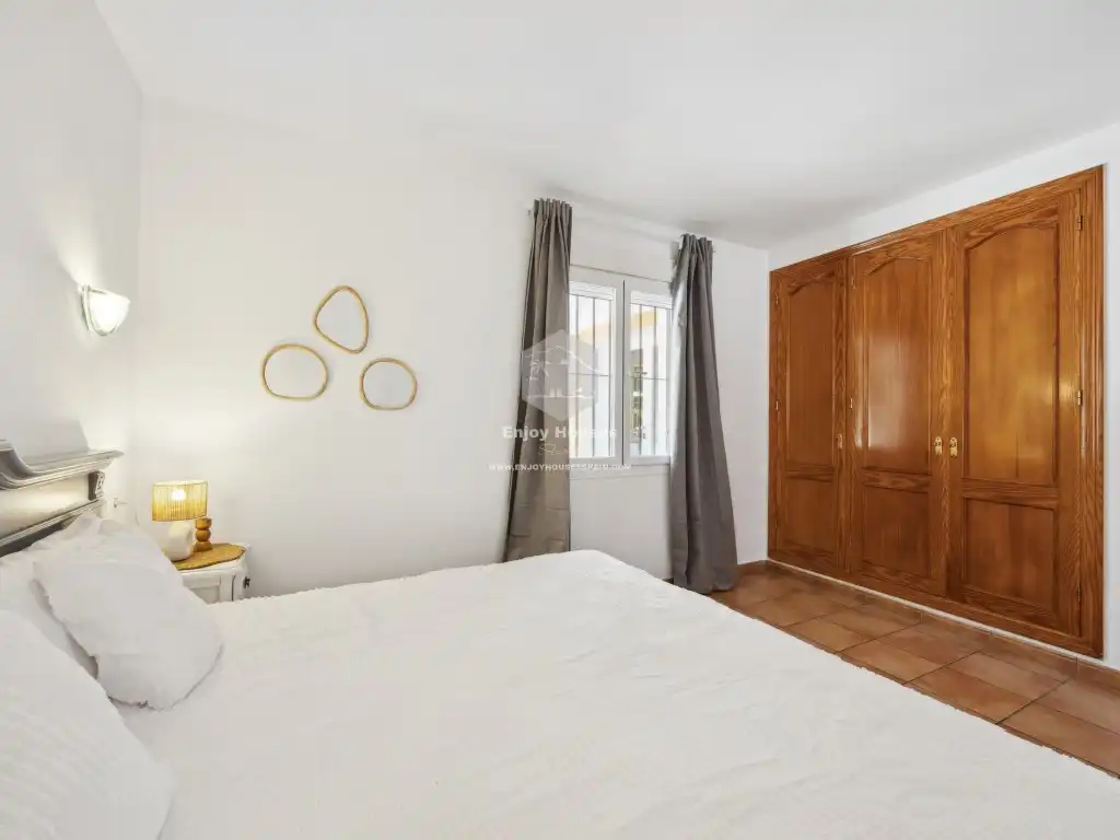 Houses for sale in La Granadella - Costa Nova