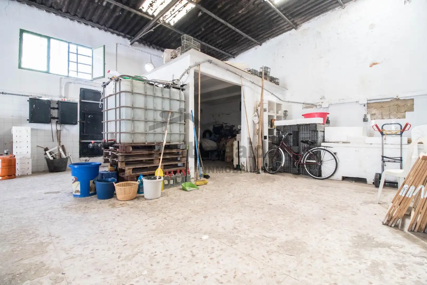 Industrial buildings for sale in Bonanza - Avda de Huelva - Barrio Andalucia