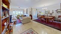 Sala d'estar de Casa o xalet en venda en  Granada Capital amb Aire condicionat i Terrassa