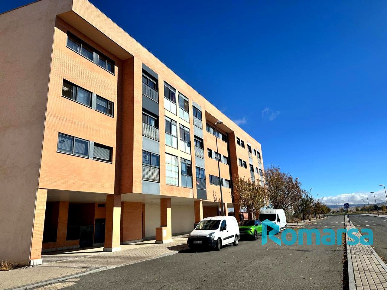 Exterior view of Flat for sale in Ávila Capital  with Heating, Parquet flooring and Storage room