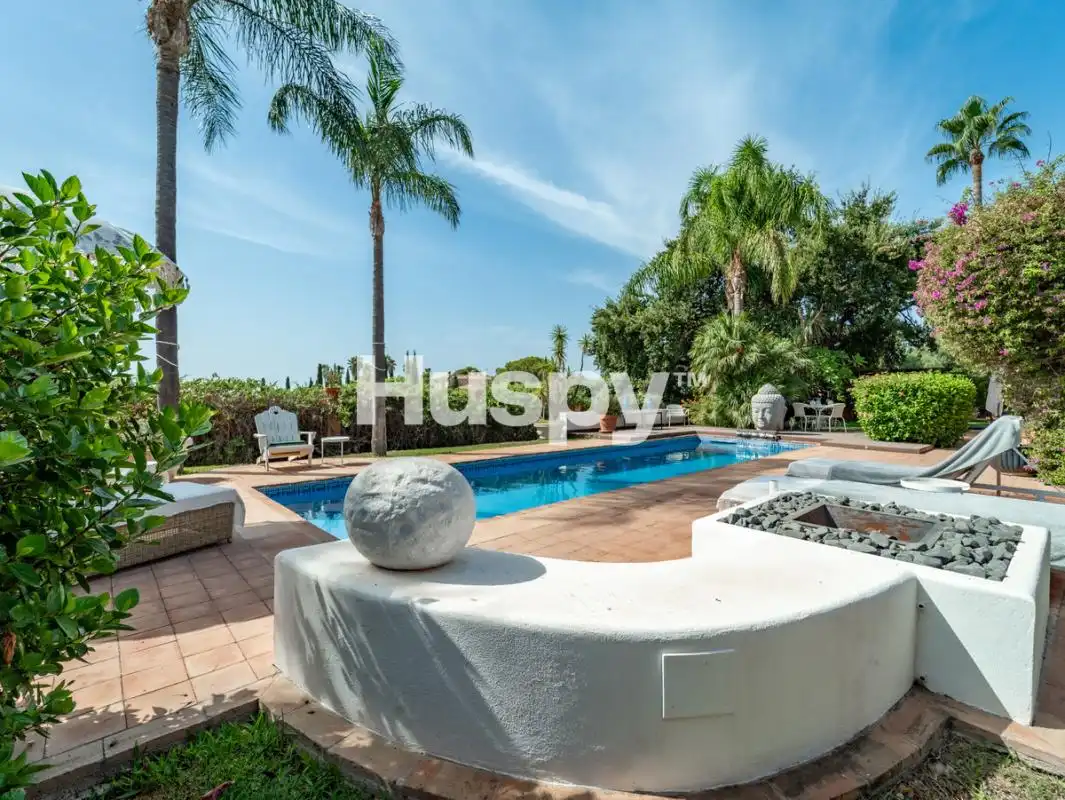 House with pool to rent in Urbanizacion Horno de la Miera, imagen 3