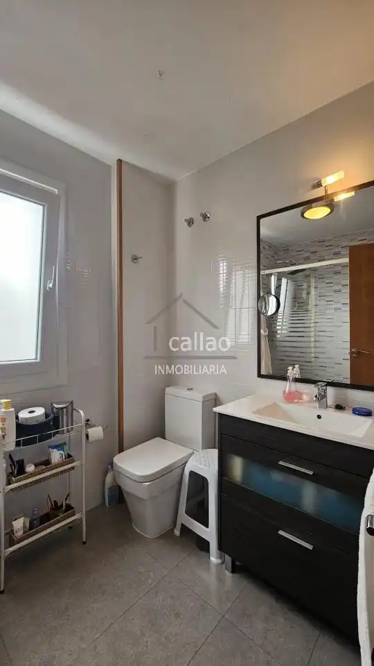 Baño de Piso para compartir en Fene, A Coruña