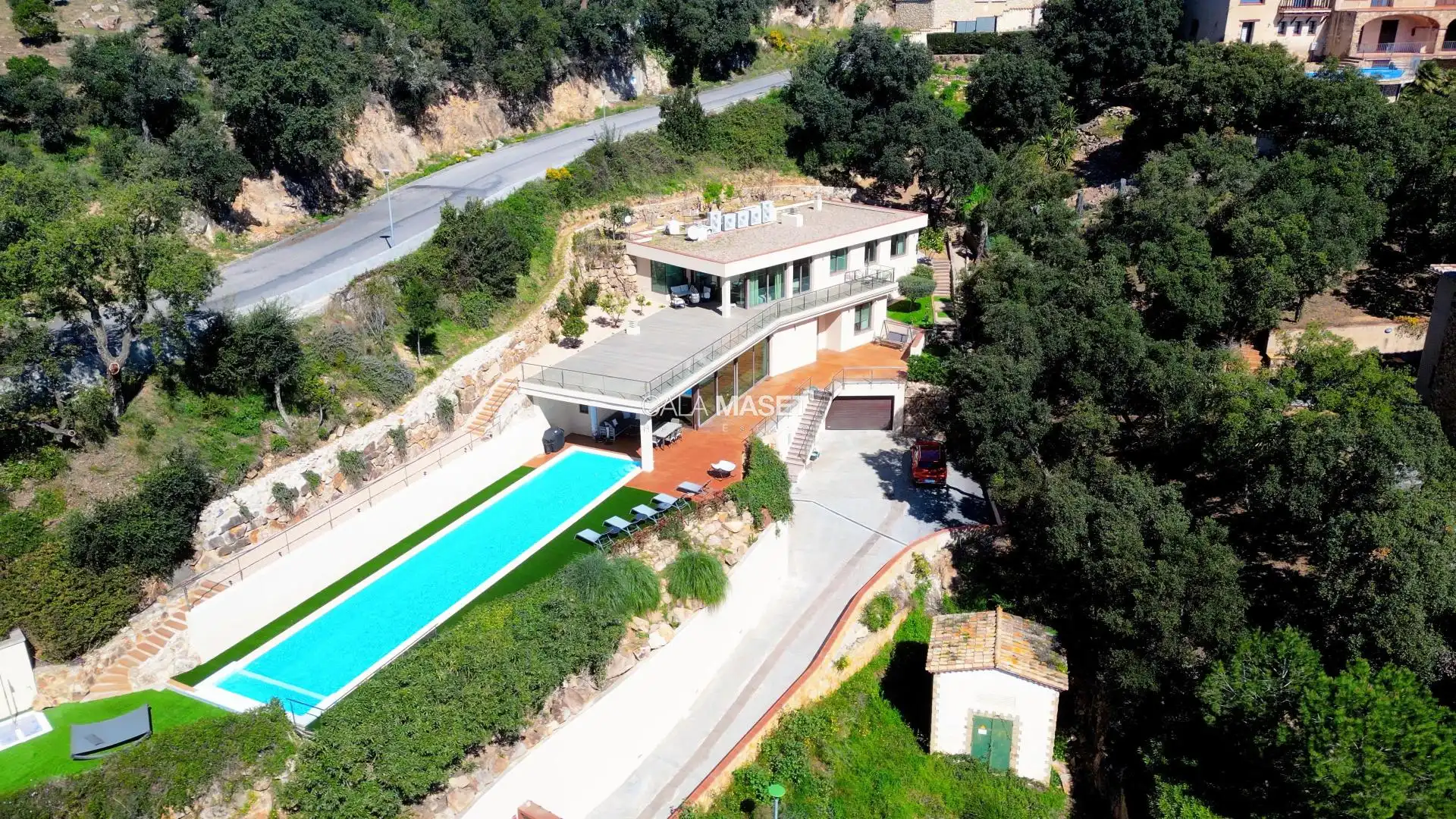 Detached house with pool for sale in Mas Semi, imagen 5