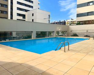 Swimming pool of Flat for sale in Badalona  with Air Conditioner, Terrace and Balcony