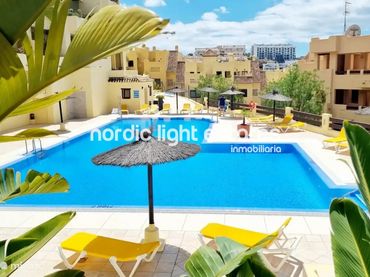 Pis amb piscina en venda a Manilva Pueblo
