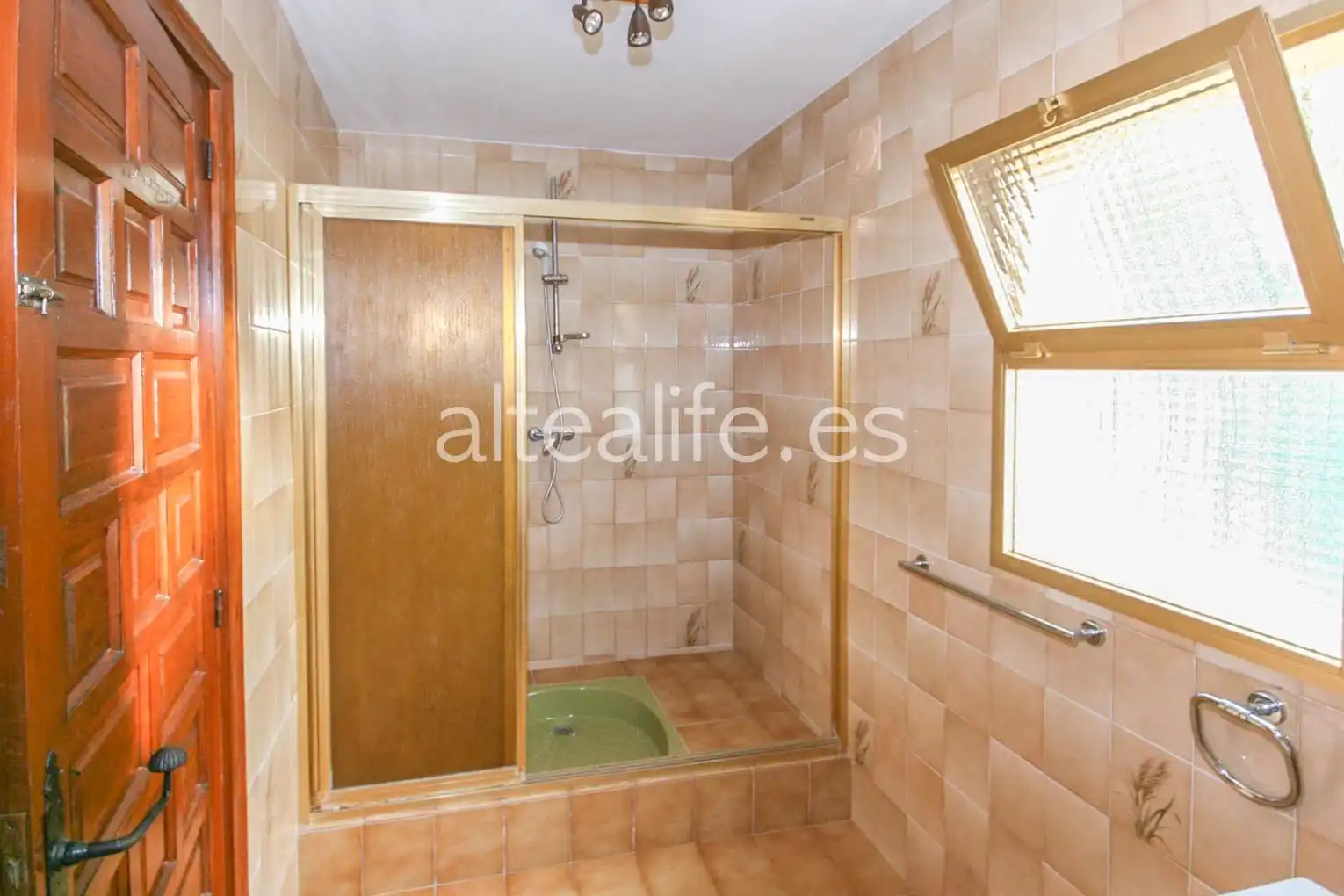 Badezimmer von Haus oder Chalet zum Verkauf in Altea mit Klimaanlage, Privatgarten und Terrasse