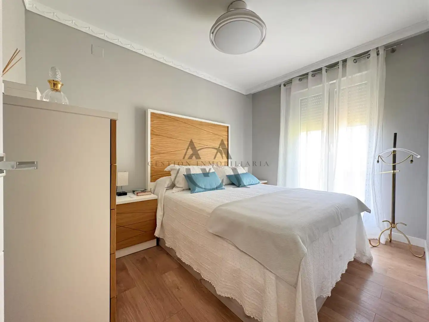 Bedroom of Flat for sale in Lucena  with Air Conditioner, Heating and Terrace