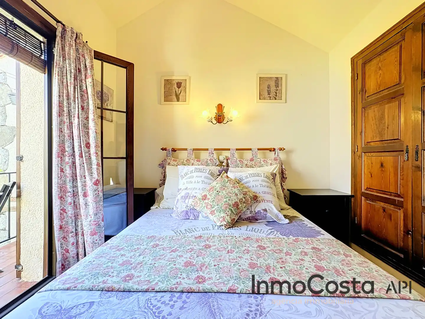 Bedroom of Detached homes for sale in L'Estartit  with Air Conditioner, Private garden and Terrace