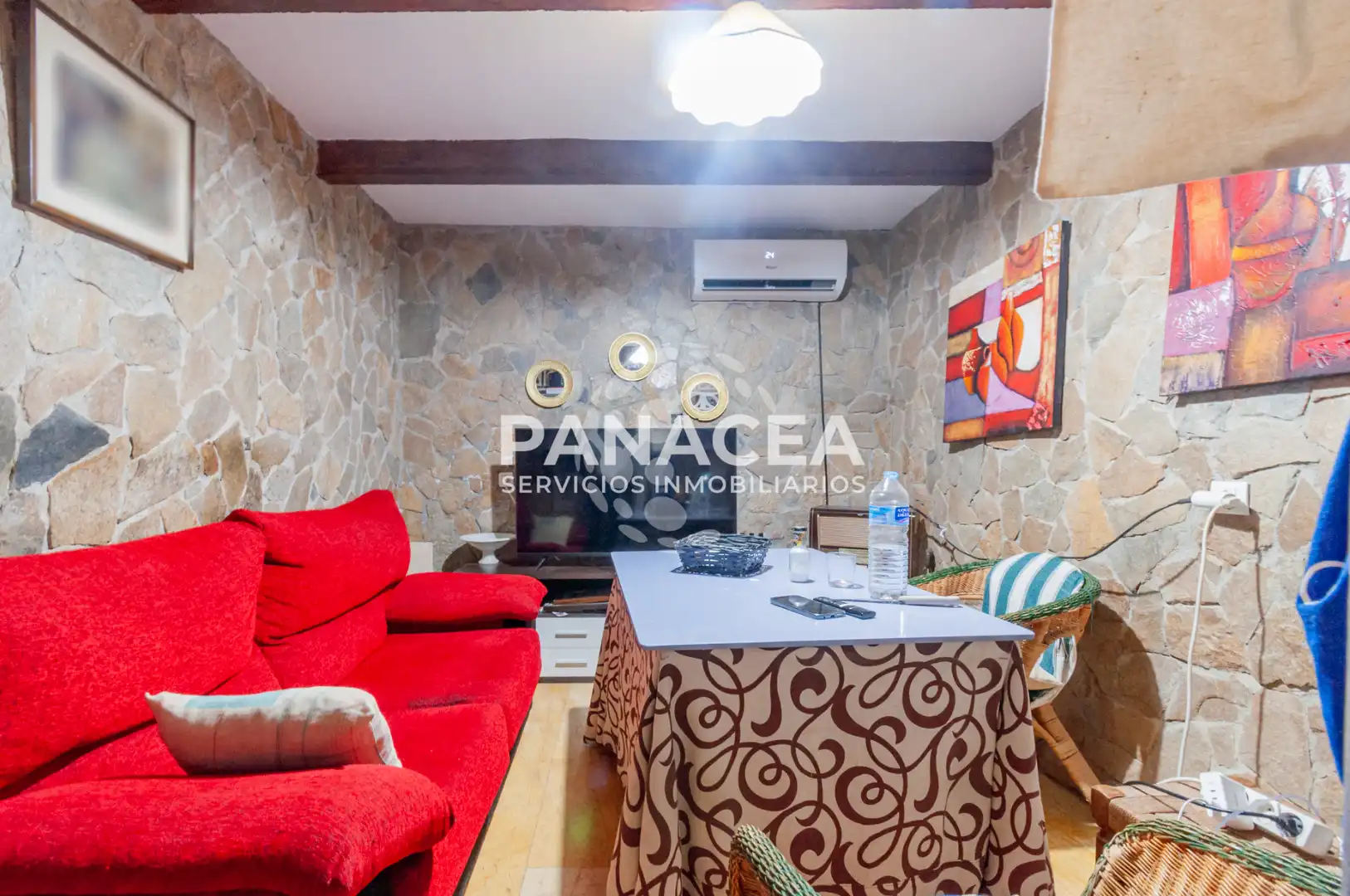 Haus oder Chalet zum Verkauf in Chercos mit Privatgarten, Möbliert und Ofen