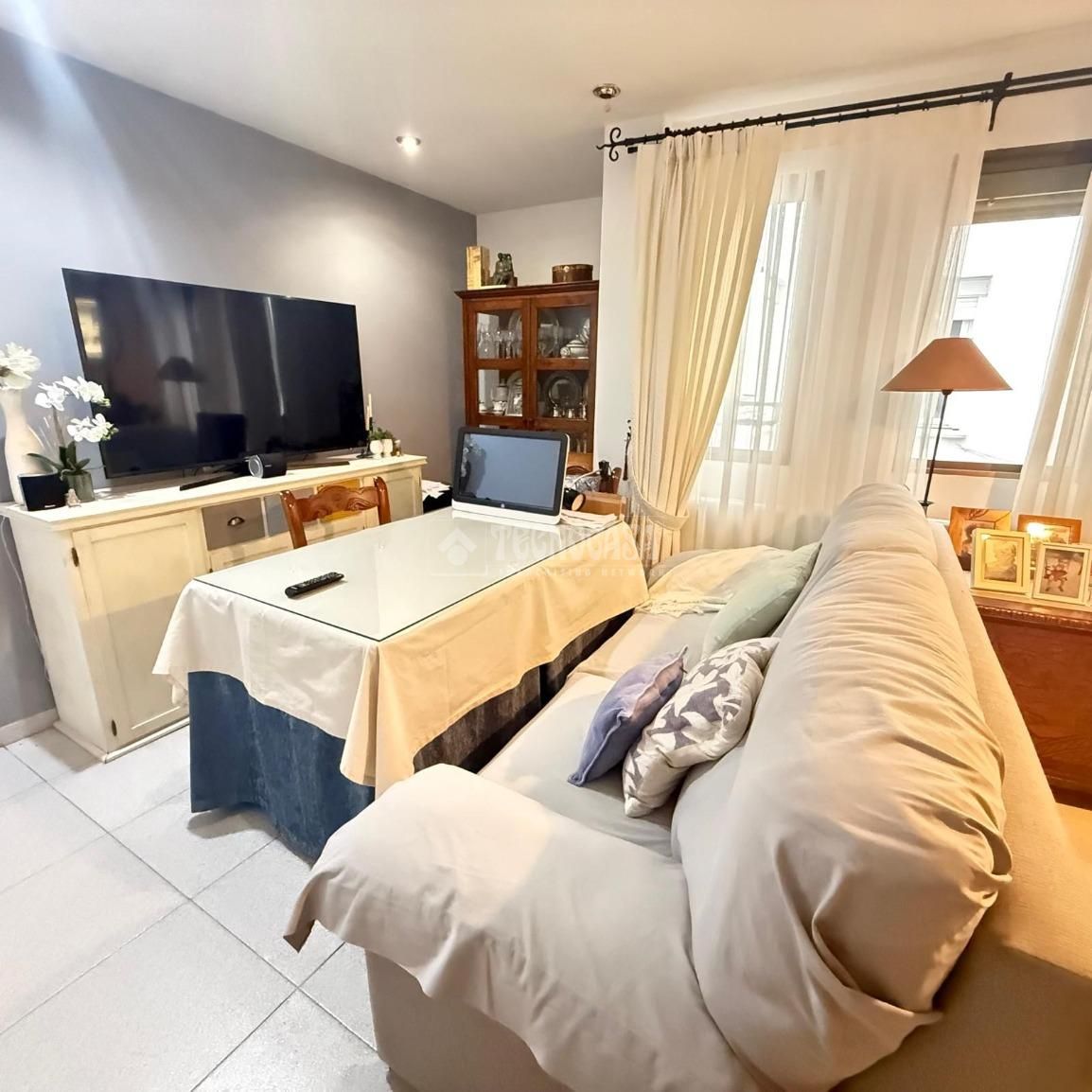 Sala d'estar de Pis en venda en  Sevilla Capital