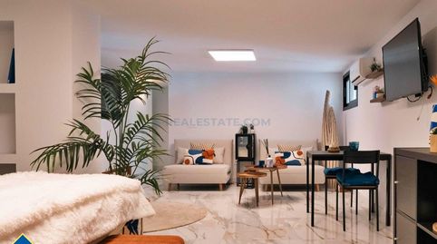 Villa con piscina privada, en la provincia de Alicante, en la ciudad de Orihuela Costa. 4 habitaciones | 550 m² | 4 kilómetros del, imatge 5