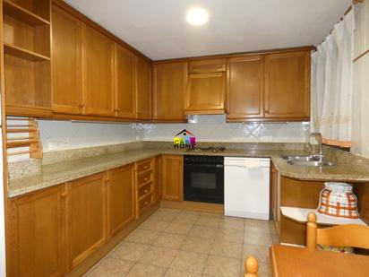 Kitchen of Flat for sale in Castellón de la Plana / Castelló de la Plana  with Air Conditioner, Storage room and Furnished