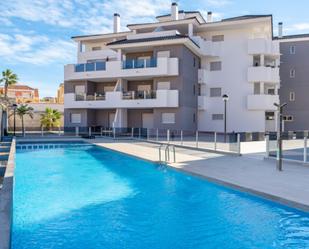 Piscina de Apartament en venda en Orihuela amb Aire condicionat, Terrassa i Moblat