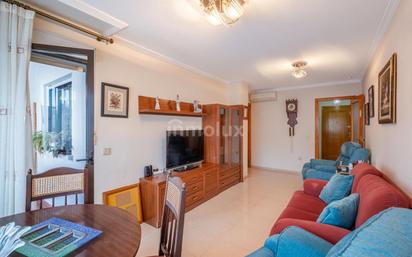 Sala d'estar de Pis en venda en Alicante / Alacant amb Aire condicionat, Calefacció i Terrassa