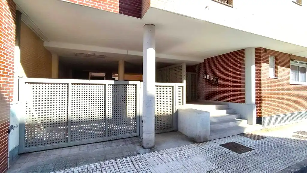 Garage for sale in REMIGIO NORIEGA, Val de San Vicente