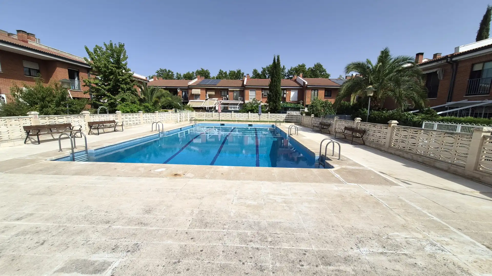 Piscina de Casa o xalet en venda en Alcalá de Henares amb Aire condicionat, Calefacció i Parquet