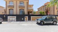 Exterior view of Single-family semi-detached for sale in Atarfe  with Air Conditioner, Heating and Private garden