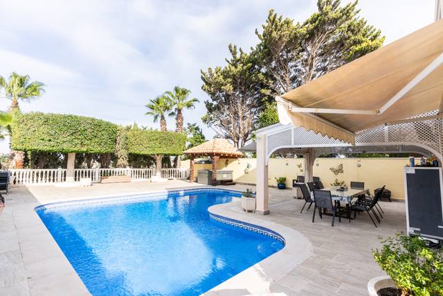 Casa-chalet en Venta en Calle Pescador, 53 en Las Marinas