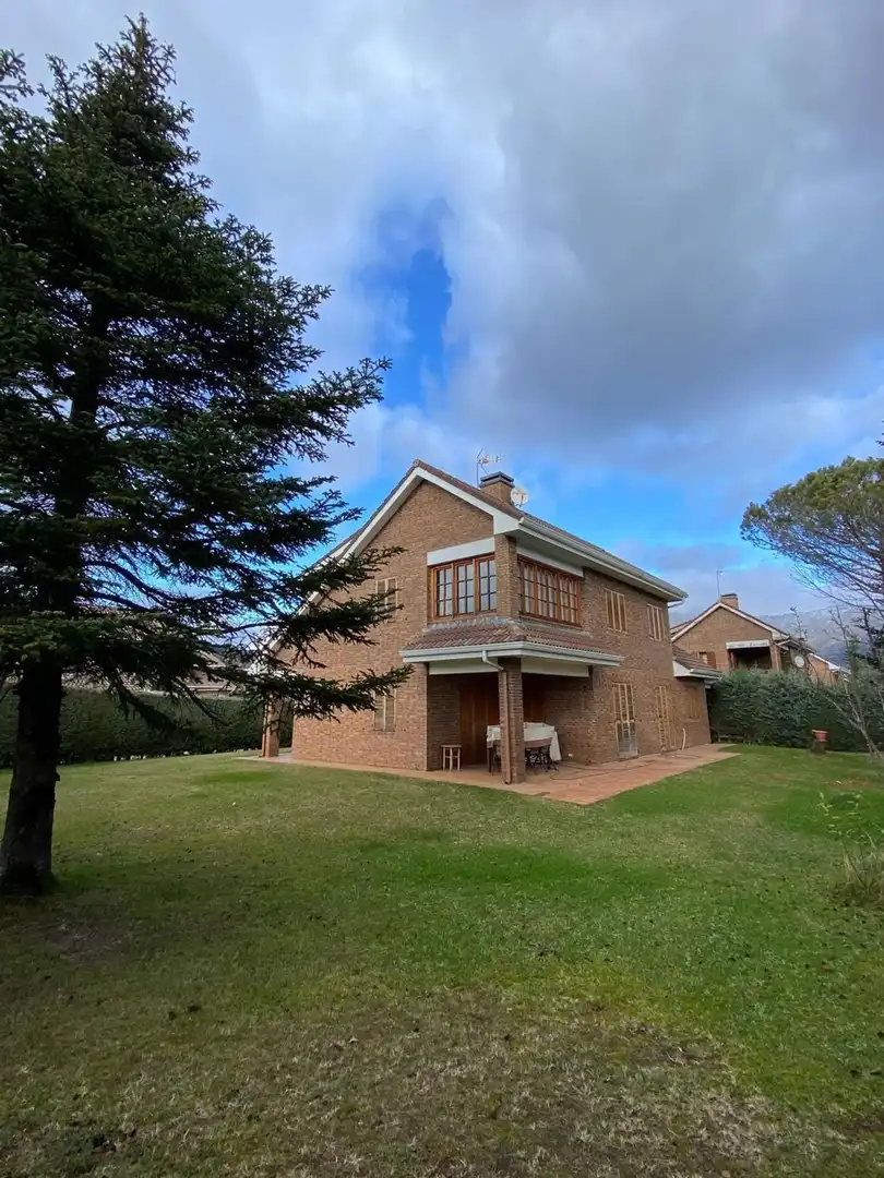 House for sale in Becerril de la Sierra