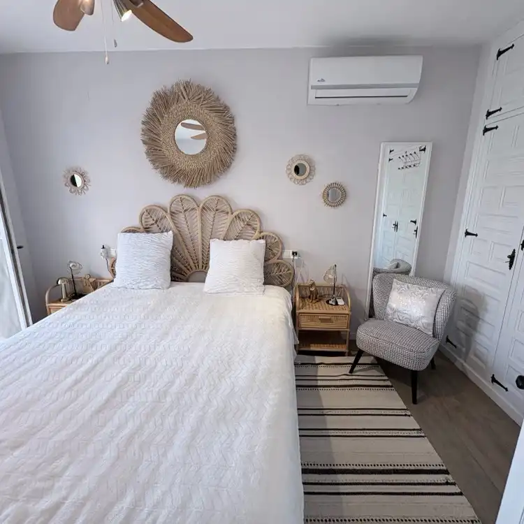 Dormitori de Casa o xalet de lloguer en Mont-roig del Camp amb Aire condicionat, Jardí privat i Terrassa