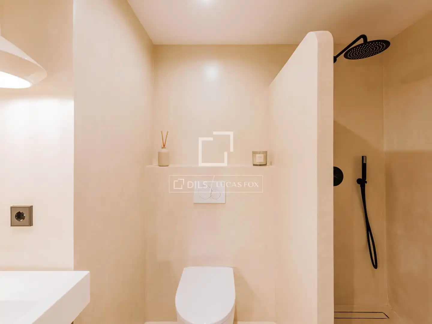Badezimmer von Wohnung zum Verkauf in Eivissa mit Klimaanlage, Heizung und Privatgarten