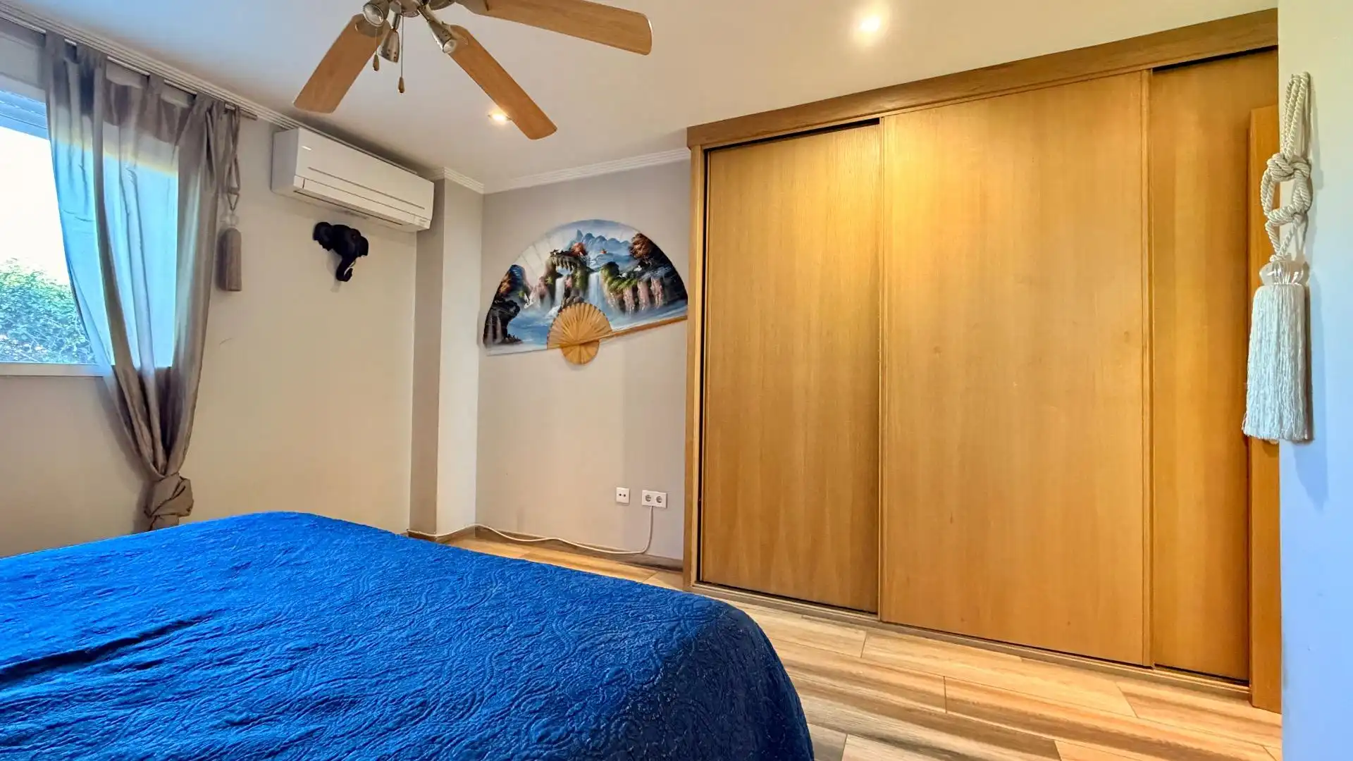 Bedroom of Houses for sale in Elche / Elx  with Air Conditioner, Heating and Terrace