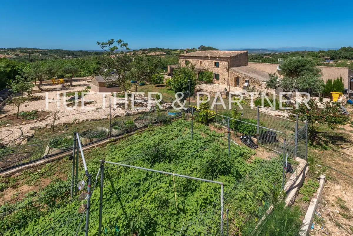 Garden of Country homes for sale in Manacor  with Heating and Furnished